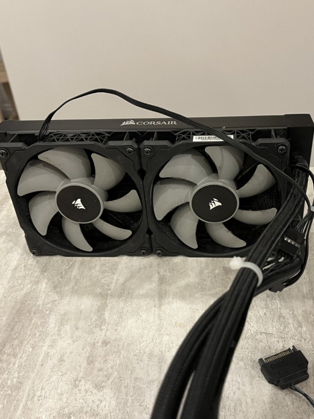 AMD Radeon VII W/ 240mm AIO - Picture 2 of 3